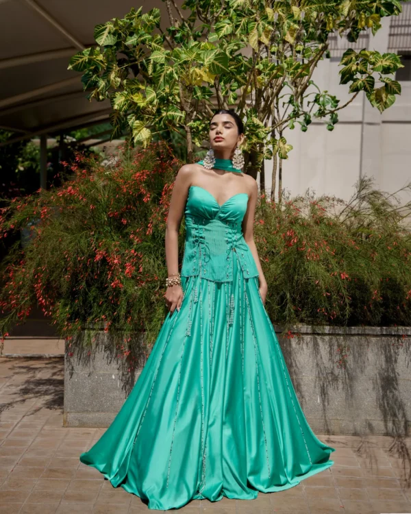 Lyra Bustier Lahenga Set